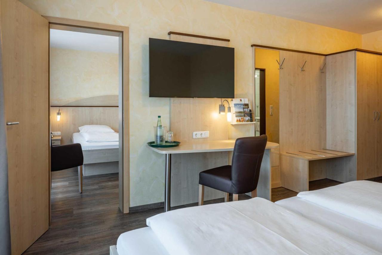 Hotel Wolfringmuehle Fensterbach Bagian luar foto